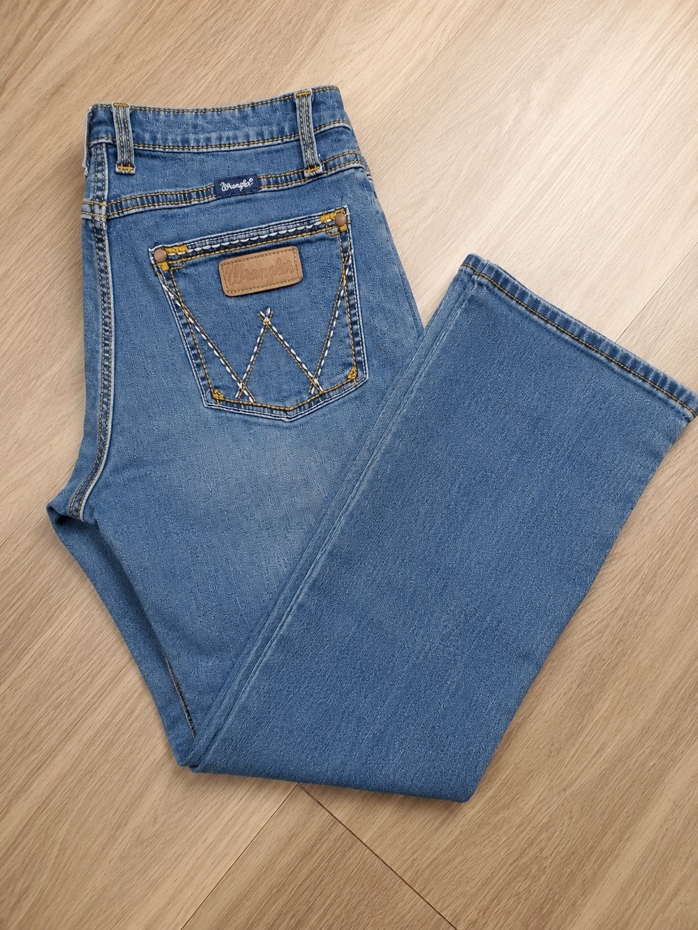 Wrangler Retro Bootcut Stretch Jeans Womens Size 3x32 Light Wash